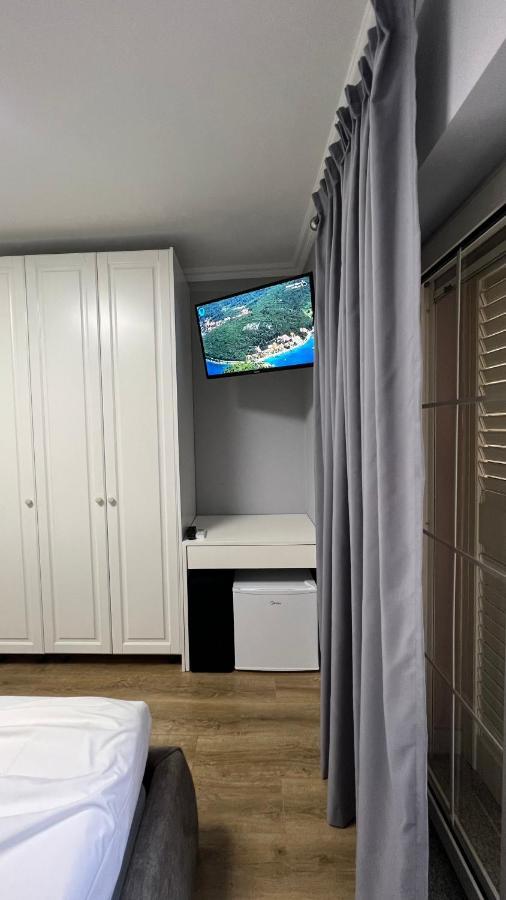 Vila 90 Boutique Hotel Tiranë Ngoại thất bức ảnh
