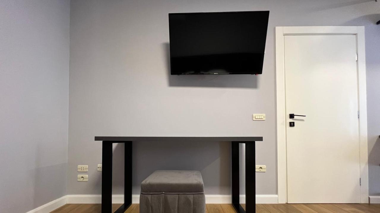 Vila 90 Boutique Hotel Tiranë Ngoại thất bức ảnh